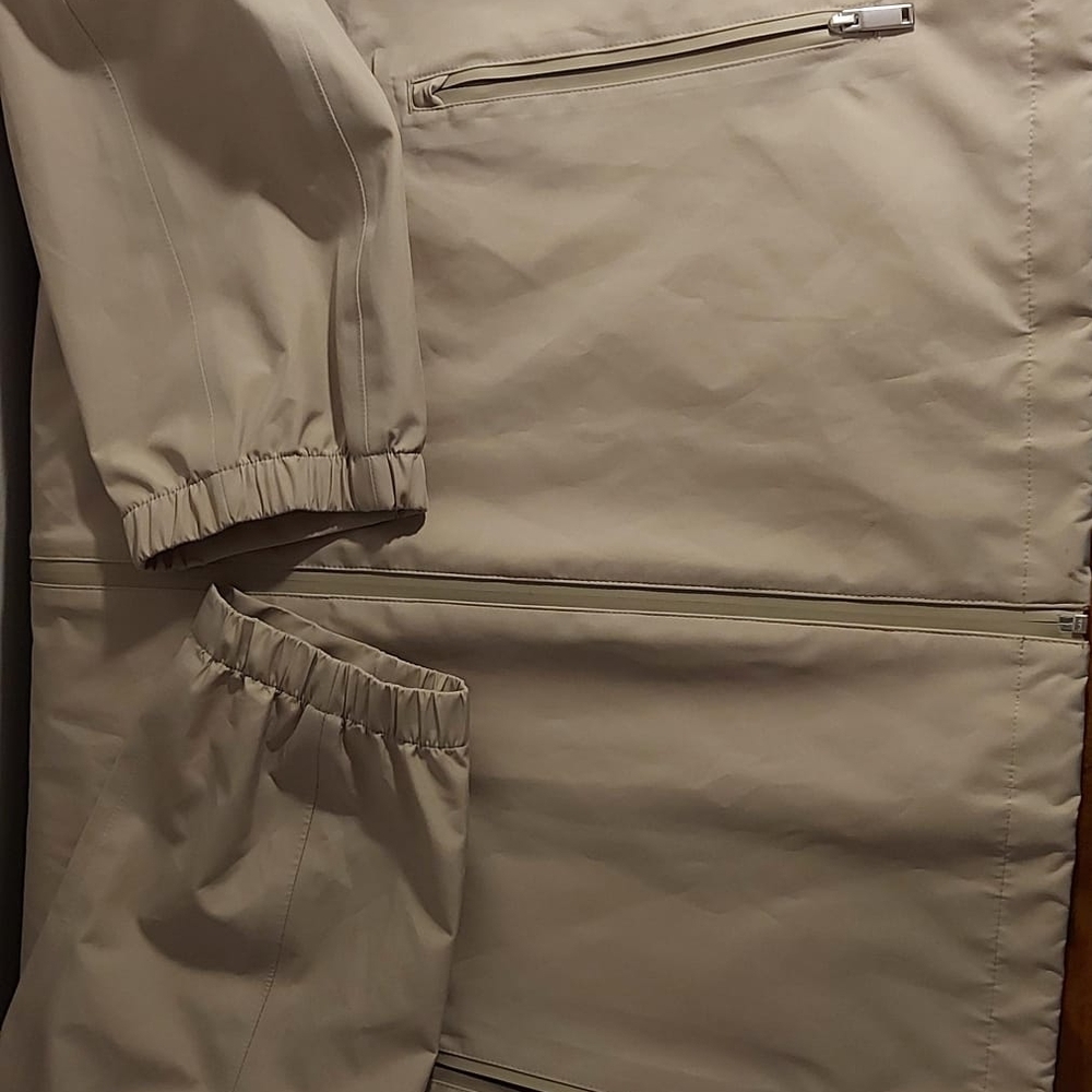 Calvin Klein Tan Lightweight Jacket with Modern Silhouette - Picture 2 of 5